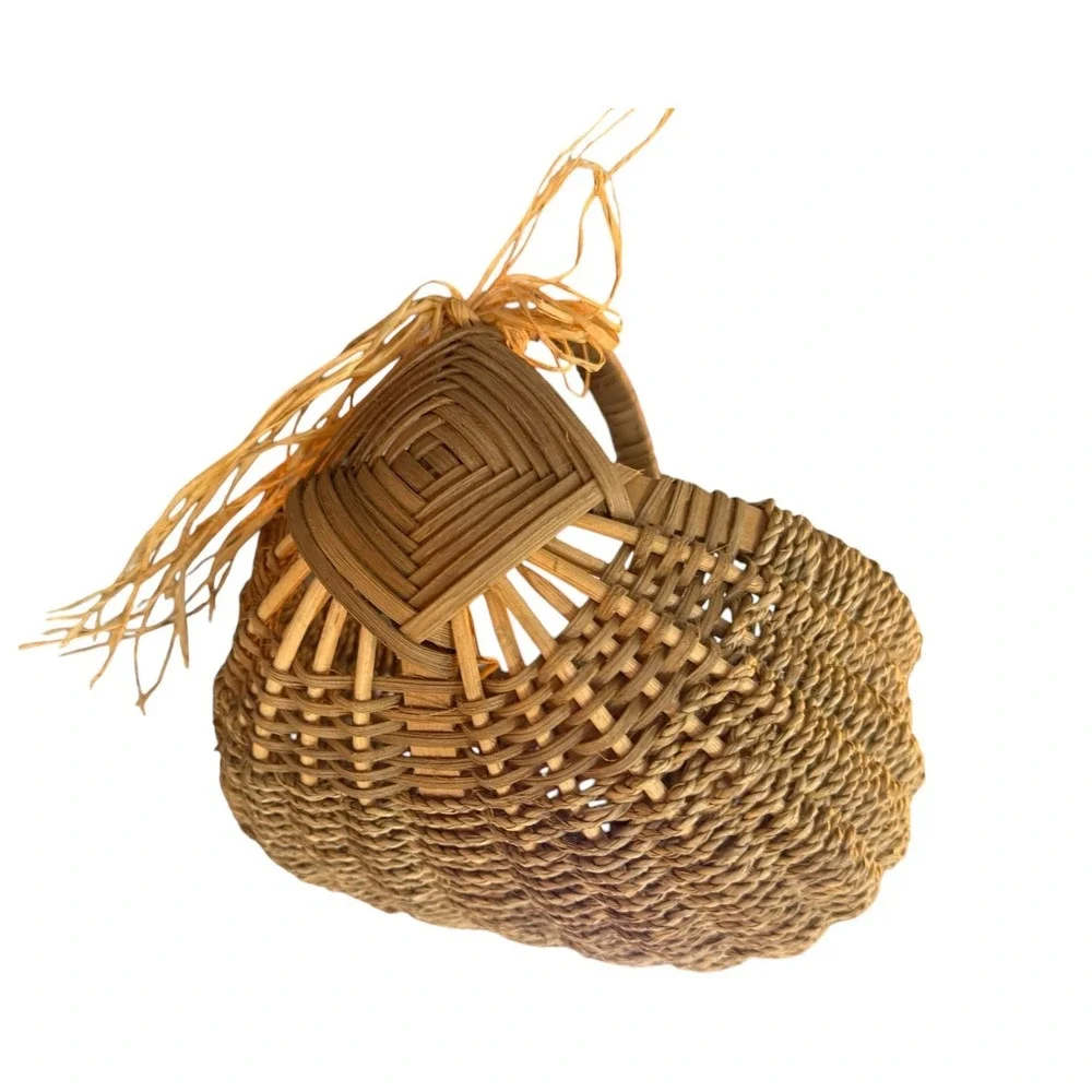 Vintage Handwoven Wicker Gathering Basket Rustic Cottage Farmhouse Decor Boho
